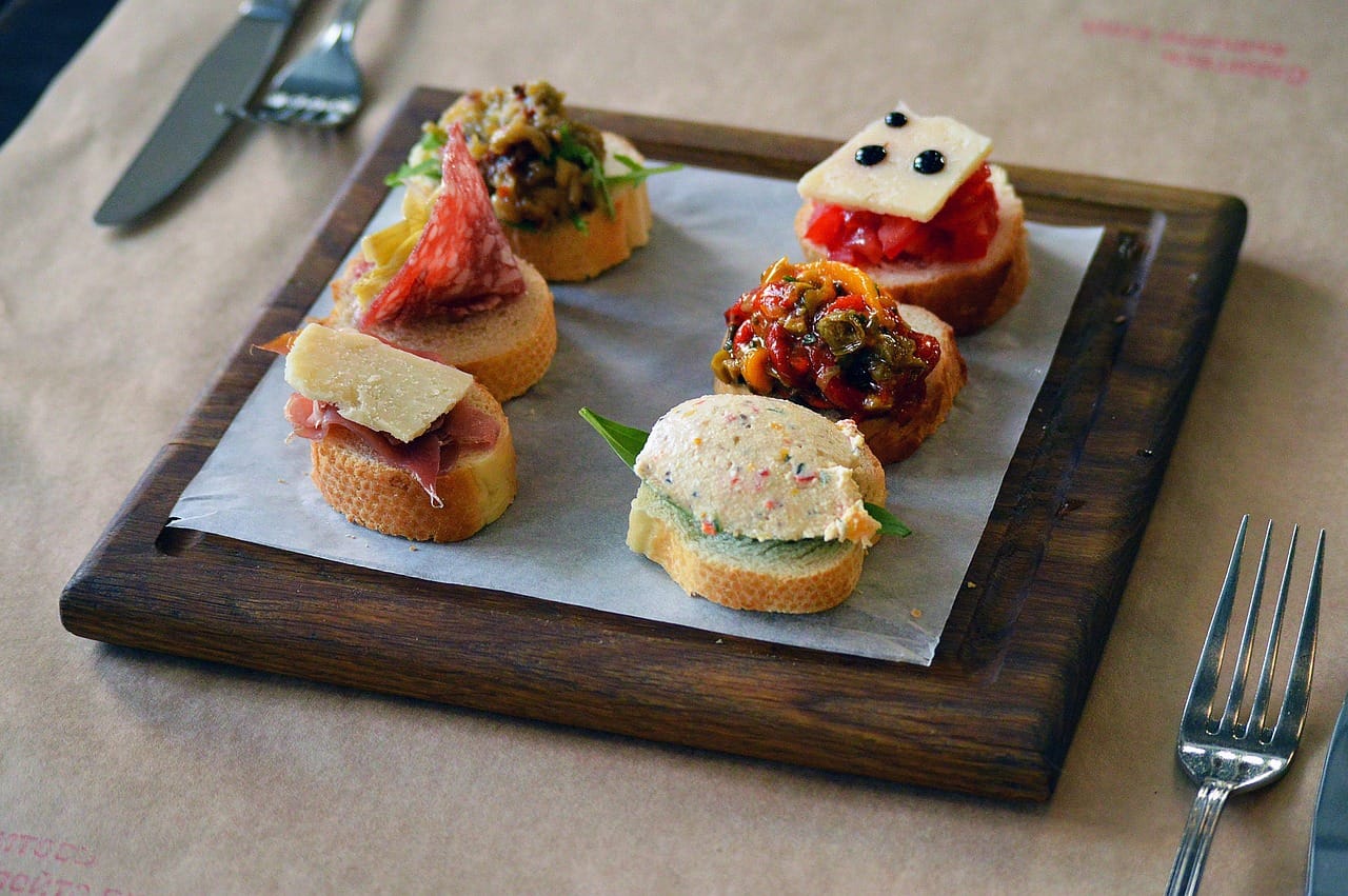 Które europejskie restauracje są prowadzone przez znanych szefów kuchni?